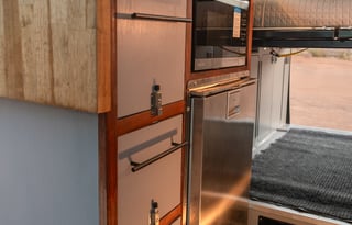 ROMR03 -- Pleasure-Way Rekon 4x4 Adventure Van