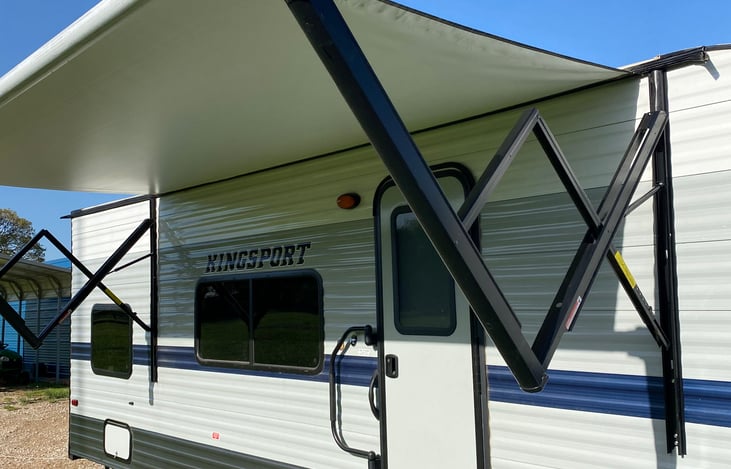 Front - awning extended