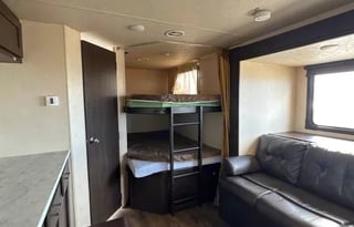 T3 2019 Salem Cruise Sleeps-10!! Huge Space