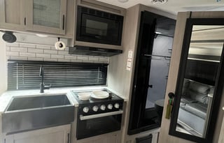 2024 Keystone RV Coleman Light 1805RB