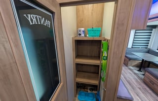 Cherokee Arctic Wolf | Luxury 5th Wheel Bunkhouse