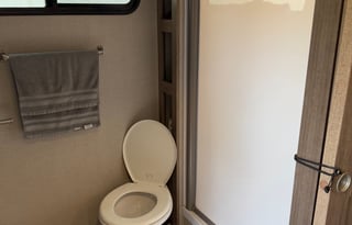 Family and Pet Friendly RV Rental