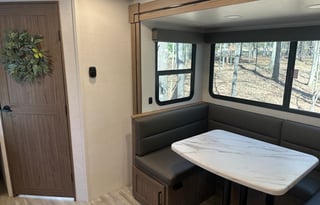NEW 2024 Alliance RV Delta 251BH