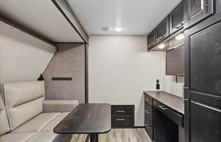 2021 Jayco North Point 377RLBH