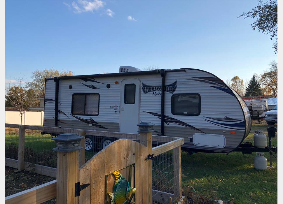 Travel Trailer rentals in Three Rivers