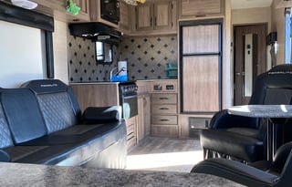 2017 Pacific Coachworks Powerlite XL 27FBXL