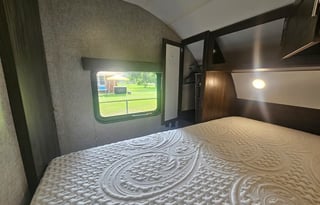 2018 Cherokee Grey Wolf 26DBH Travel Trailer