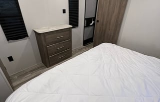 2020 CrossRoads RV Zinger ZR340BH