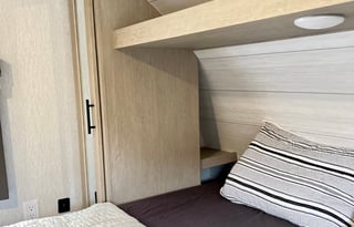 2023 Wildwood X-Lite w/ Bunk Bedroom