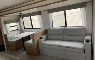 2022 Prime Time RV Avenger 27RKS