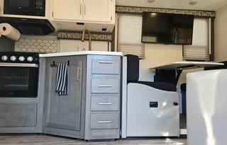 Bunkhouse Bliss: Perfect for Family Getaways