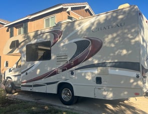 Thor Motor Coach Chateau 23U