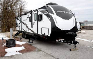 Say hello to "Harmony"! Our 24 Sundance 278BH!