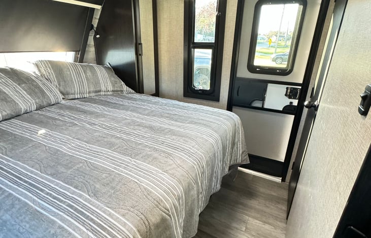 master room - private entrance