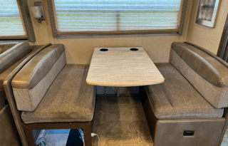 2018 Thor Motor Coach Windsport 35M