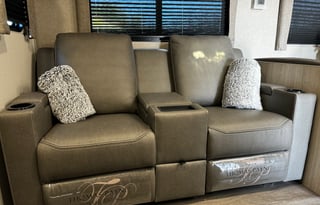 2024 Forest River RV Aurora 26FKDS(delivery only)