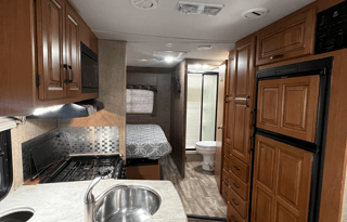2016 Forest River RV Sunseeker 2700DS Ford
