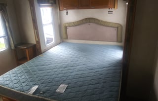 2009 Flagship Superlite 831