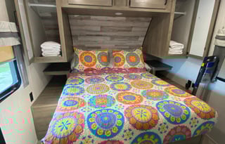 2021 Palomino Puma 28DBFQ