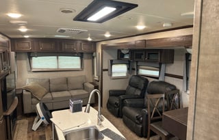 2017 Forest River Rockwood Signature Ultralight