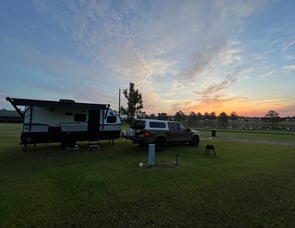 Coachmen RV Clipper Ultra-Lite 17BH