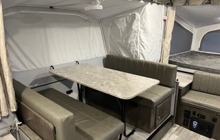 Pop-up that sleeps the whole family under 3300 lbs