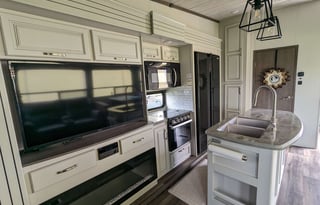 2023 Keystone RV Cougar 368MBI