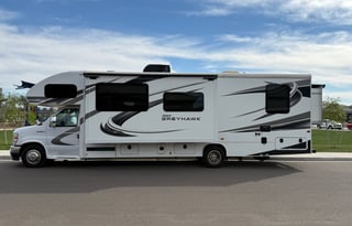 BIG COMFY 2021 Jayco Greyhawk 30Z-Sleeps 6