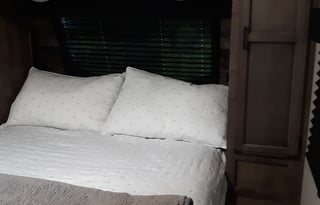 2021 Venture RV SportTrek 327VIK