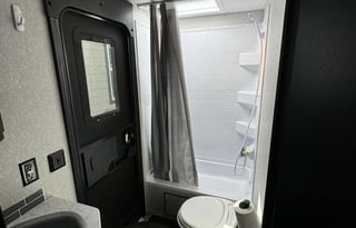 Kitchens Travel Trailer Sleeps 10