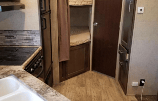 2015 forest river surveyor 245BHS