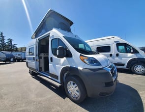 Winnebago Solis 59PX