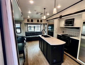Forest River RV Wildcat 336RLS