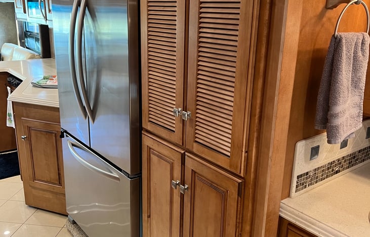 Roomy Residential Fridge and large pantry storage