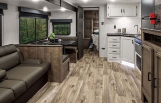 2024 Venture RV Stratus Sport SR289VBHS