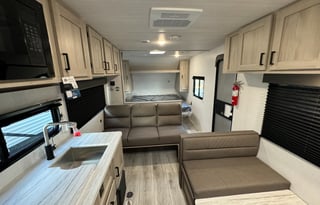 Cozy Family Approved Rv Rental