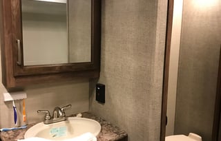 2017 Cougar XLITE 26RLS