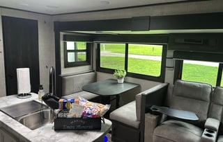 2022 Jayco Jay Flight 33RBTS