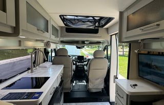 2026 21ft Coachmen Nova 20RB - Sleeps 4