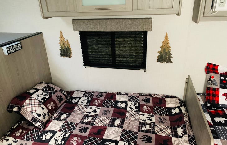 Diner Table converted to Full-Size Bed