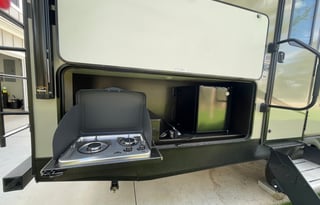 THE WANDERER RV (Bunks & Outdoor Kitchen)
