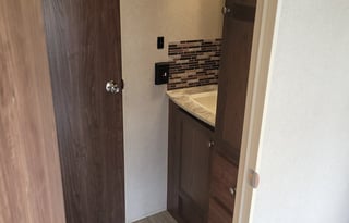 2018 Dutchmen RV Coleman Lantern Series 300TQ