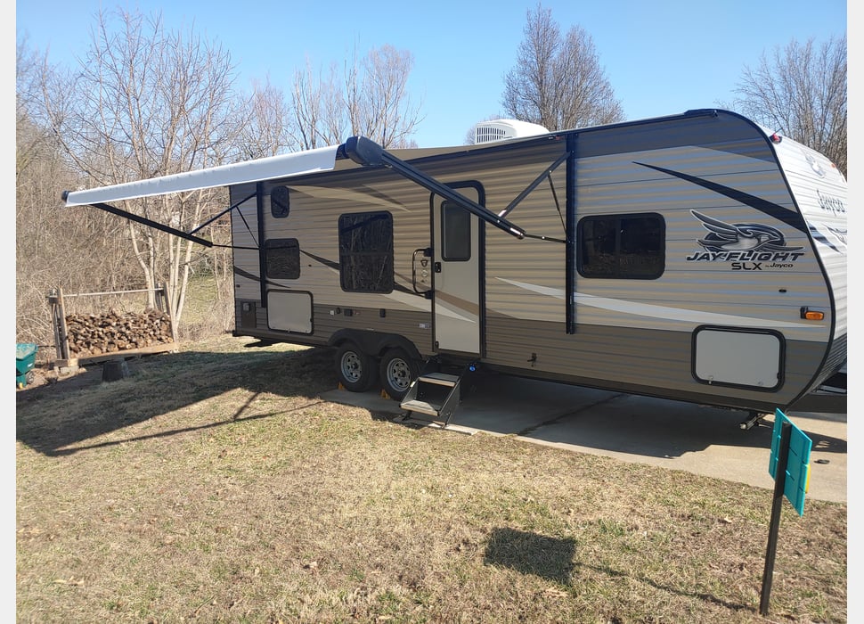 Travel Trailer rentals in Ellisville
