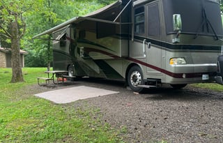 2004 Mandalay Luxury Division Mandalay Class A 43A