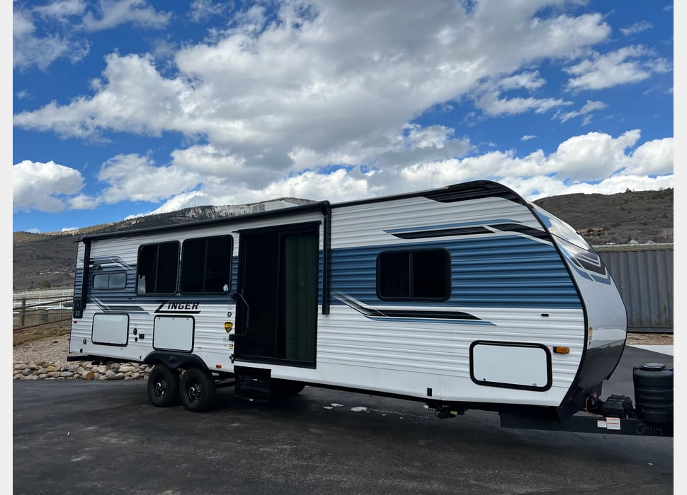 Travel Trailer rentals in Midway
