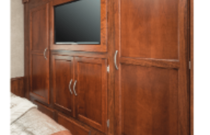 Master TV and storage space