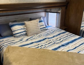 Forest River RV Sabre 36BHQ