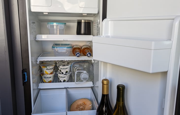 Sweet size refrigerator.