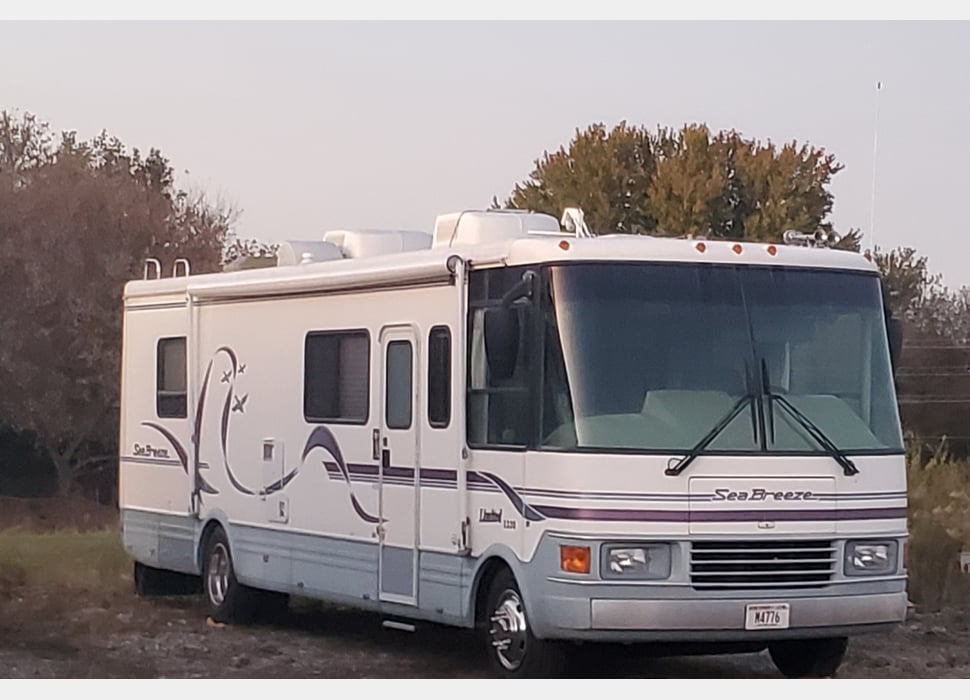 Class A Motor Home rentals in Oak Creek