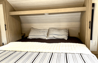 2023 Wildwood X-Lite w/ Bunk Bedroom